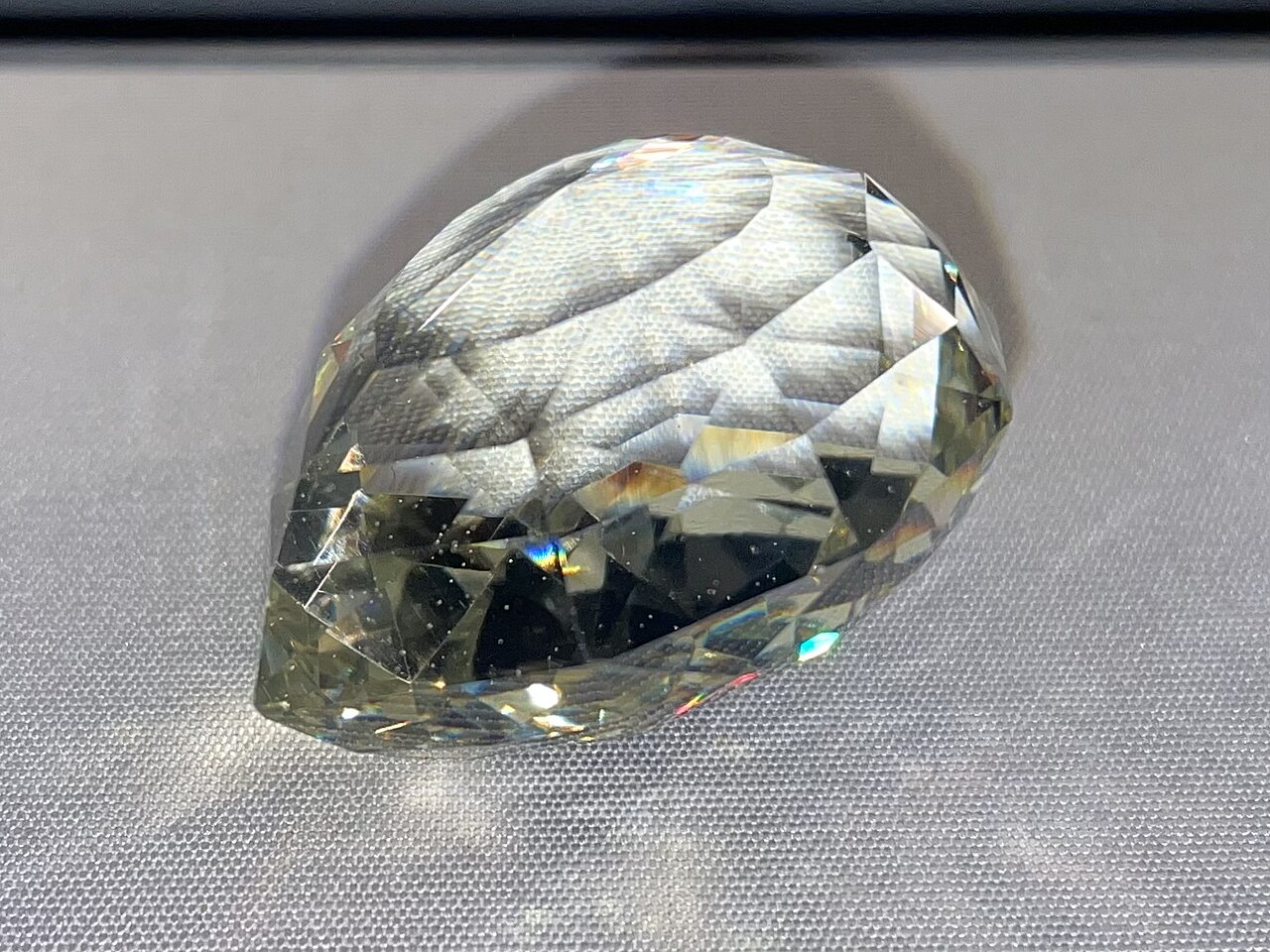 Diamond Shapes Compared: Round, Oval, Cushion, Emerald, Pear and More